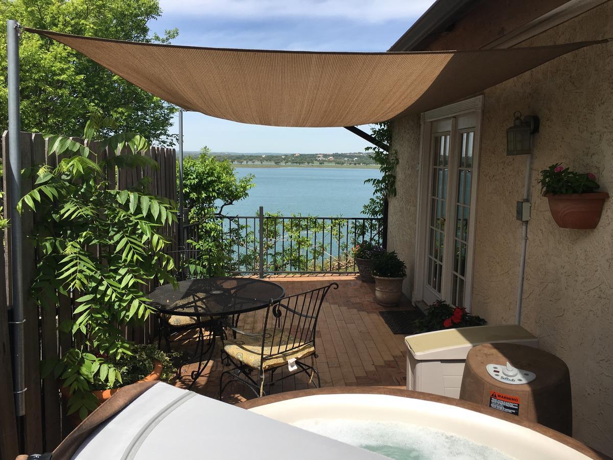 Lakehouse Bed And Breakfast Canyon Lake Buitenkant foto